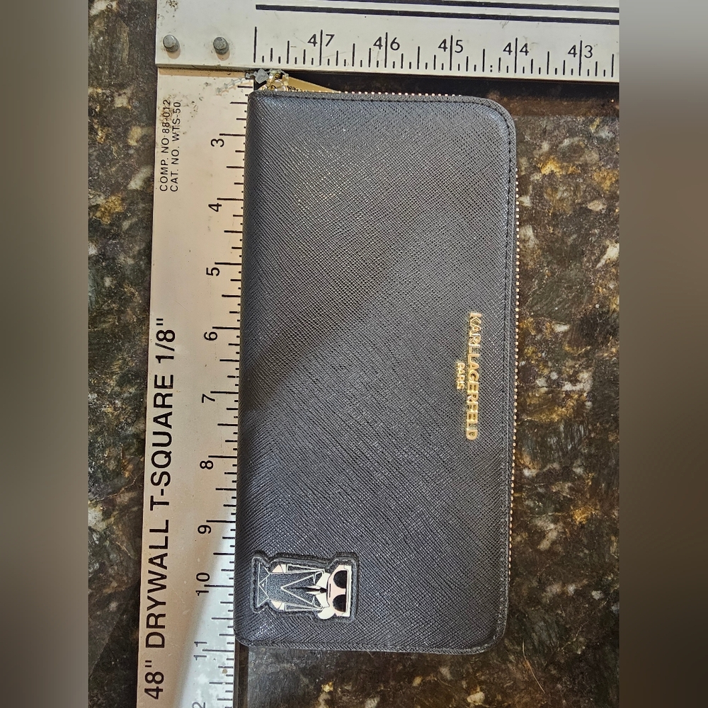 Karl Lagerfeld Black Wallet - Picture 7 of 7